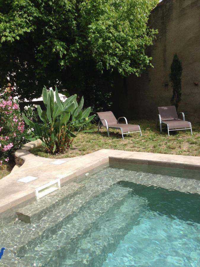 Les Remparts Bed and Breakfast Capestang Eksteriør billede