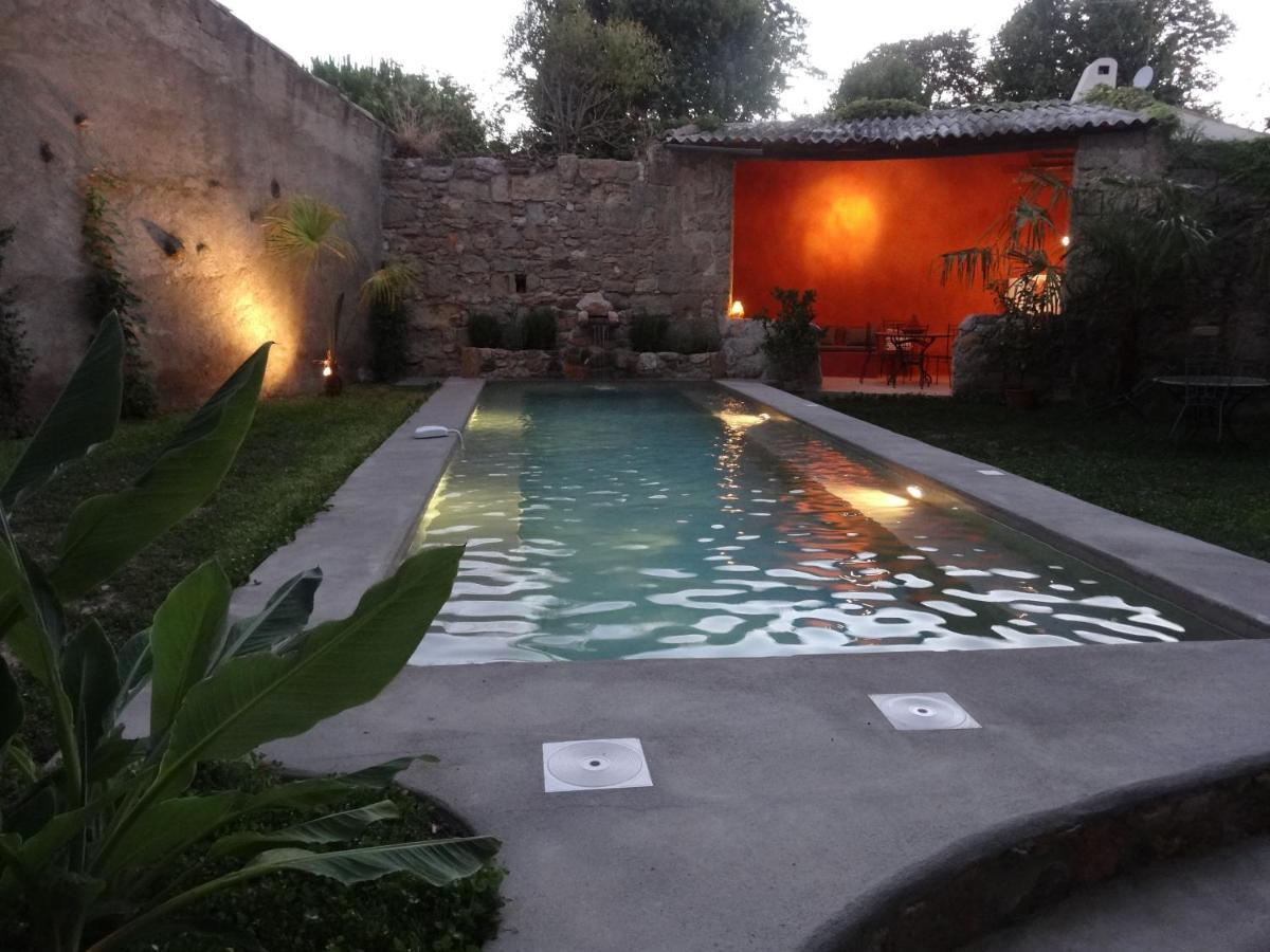 Les Remparts Bed and Breakfast Capestang Eksteriør billede