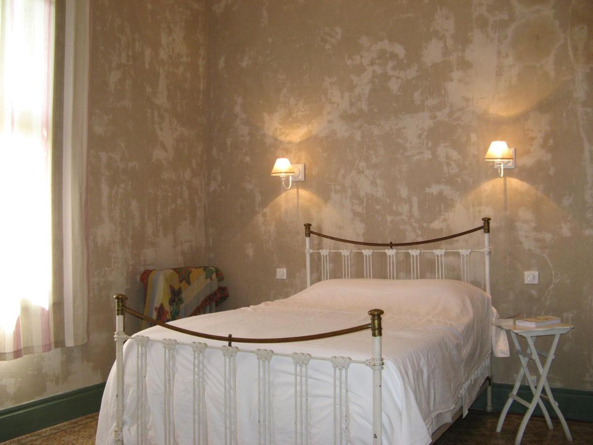 Les Remparts Bed and Breakfast Capestang Eksteriør billede